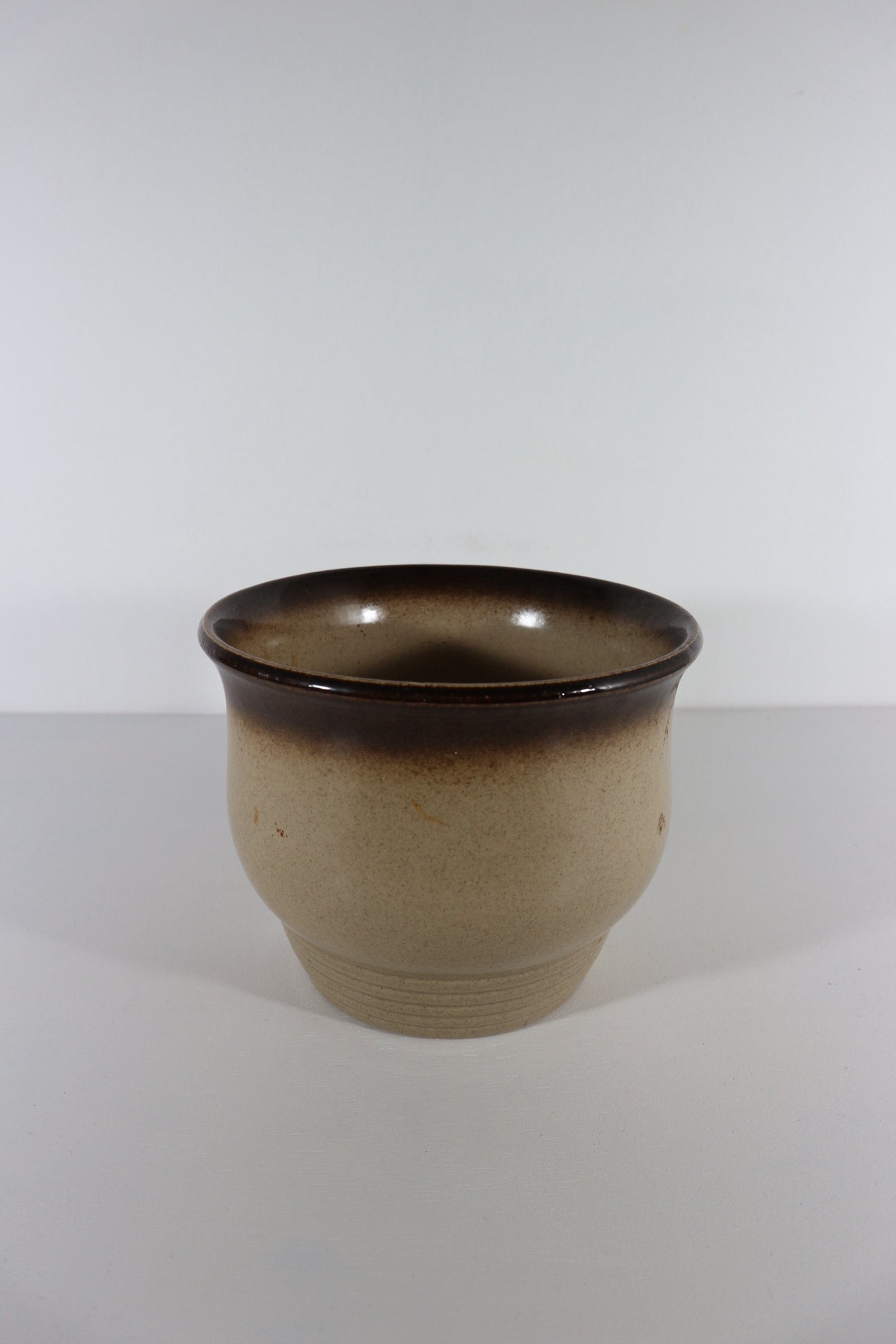 Bloempot beige