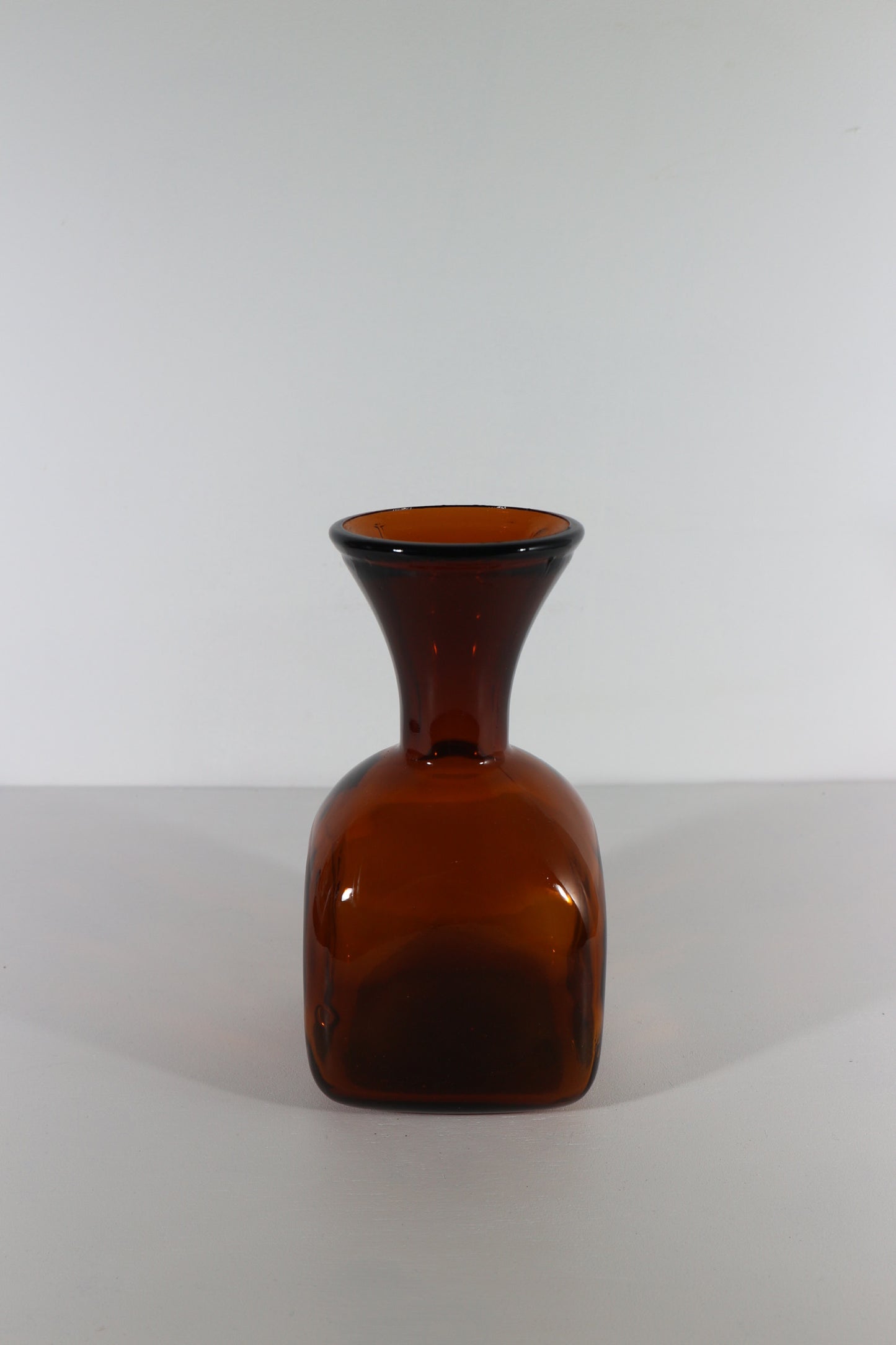 Vaas bruin glas